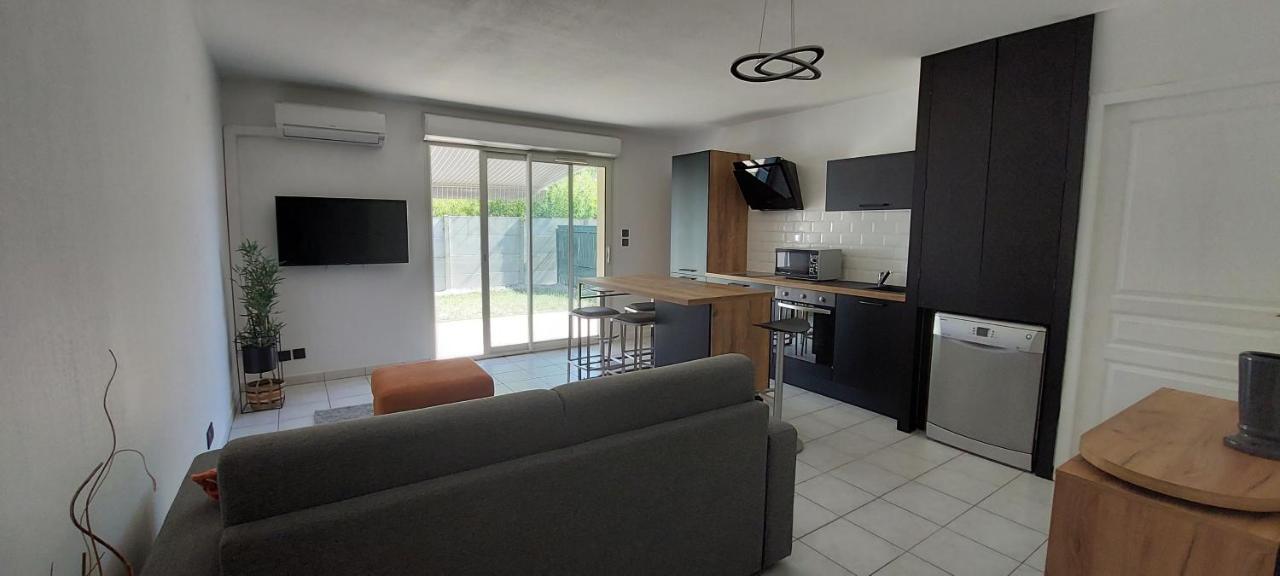 Superbe Appartement Proche De Tout, Climatise. La Teste-de-Buch Exteriör bild